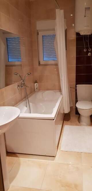 Апартаменты Riverside Villa Тиват Апартаменты с 2 спальнями-14