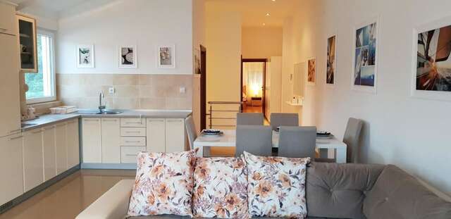 Апартаменты Riverside Villa Тиват-3