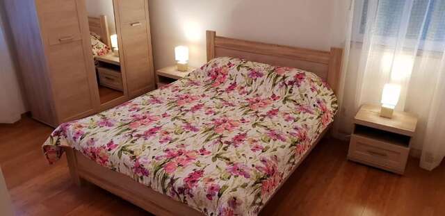 Апартаменты Riverside Villa Тиват-71